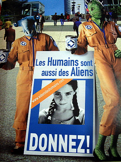 les_humains_sont_aussi_des_aliens.jpg
